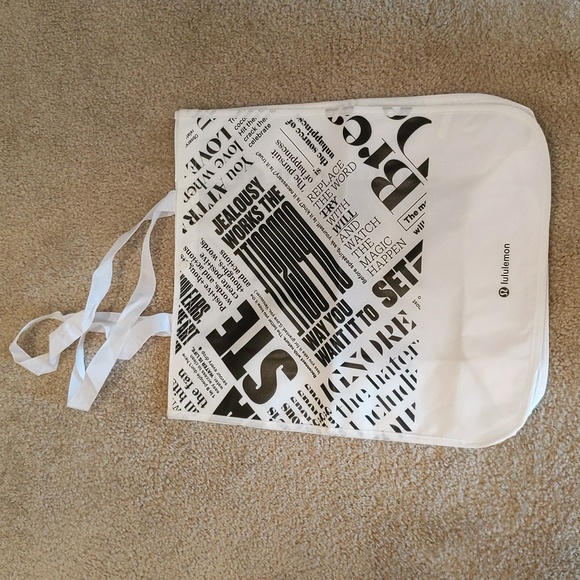 New Large Black & White Breathe Deeply Lululemon Reusable Tote - Picture 3 of 8